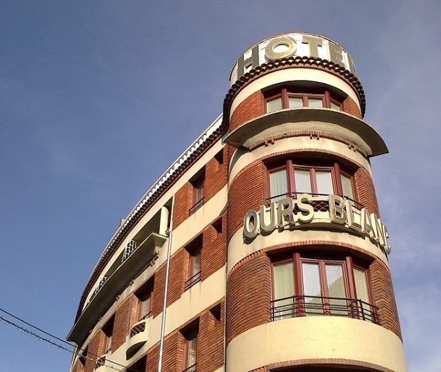 L'hôtel de l'Ours Blanc, rue d'Austerlitz, 1938, J. Valette