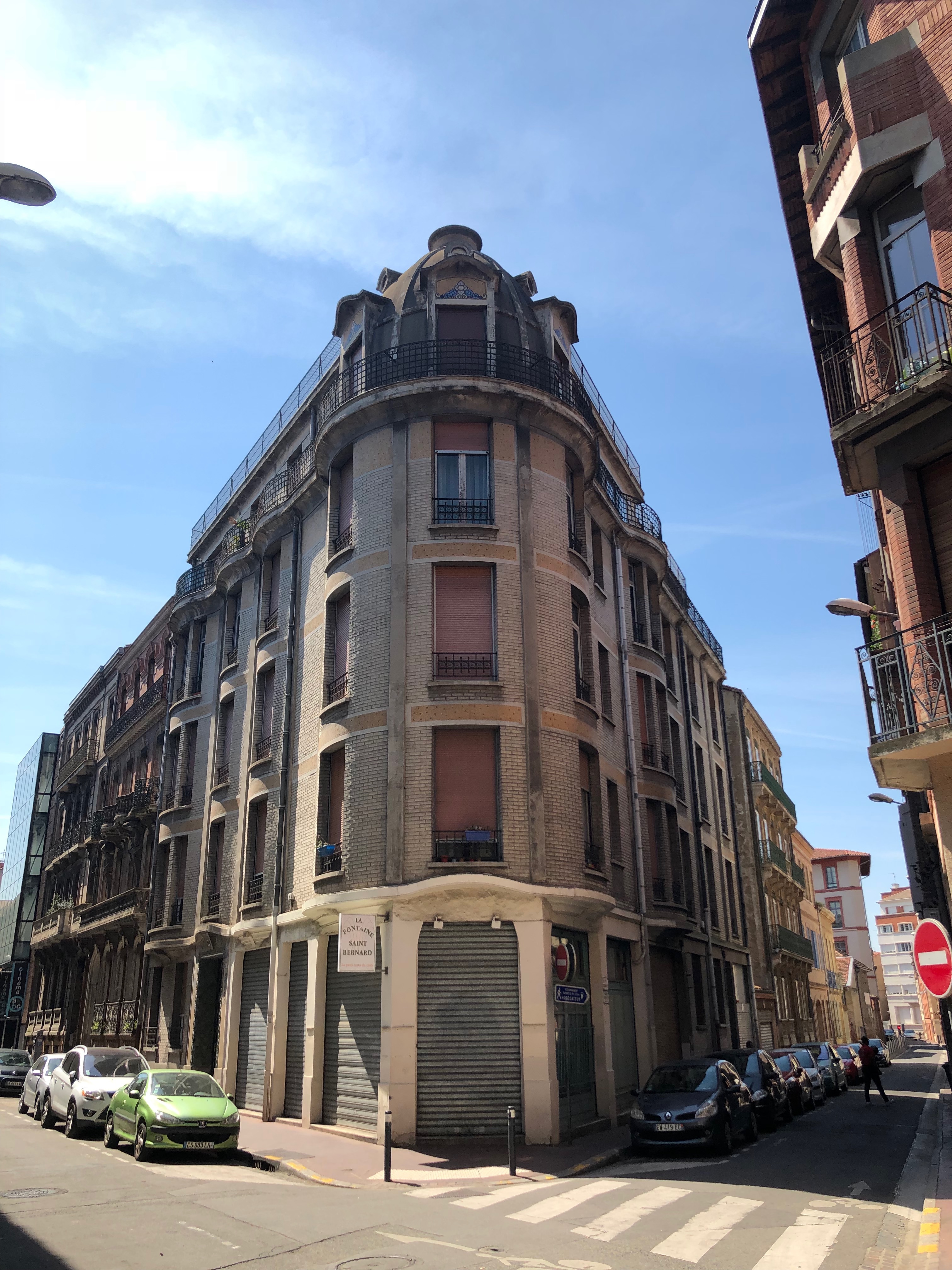 Immeuble Bonzom, 19 rue Saint Bernard, 1919, arch. E. Pilette