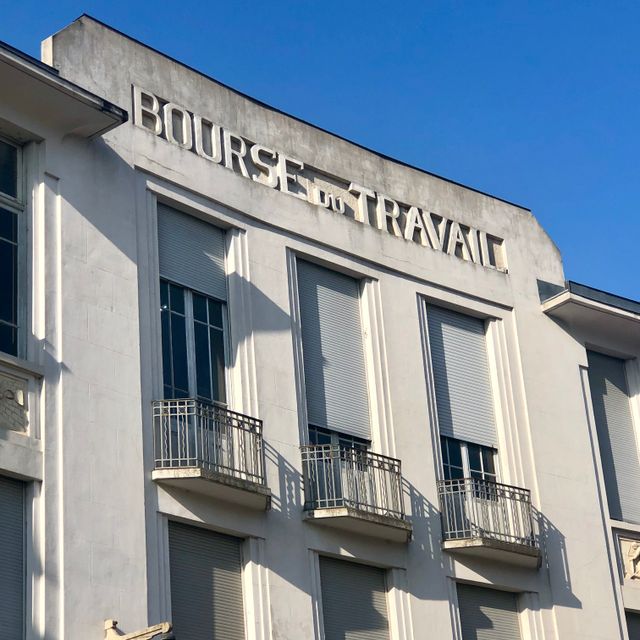 Bourse du Travail, place Saint Sernin, arch. Jean Montariol