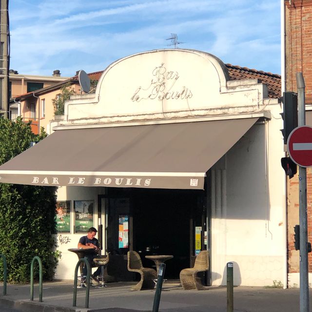 Bar le Moulis, rue Negreneys