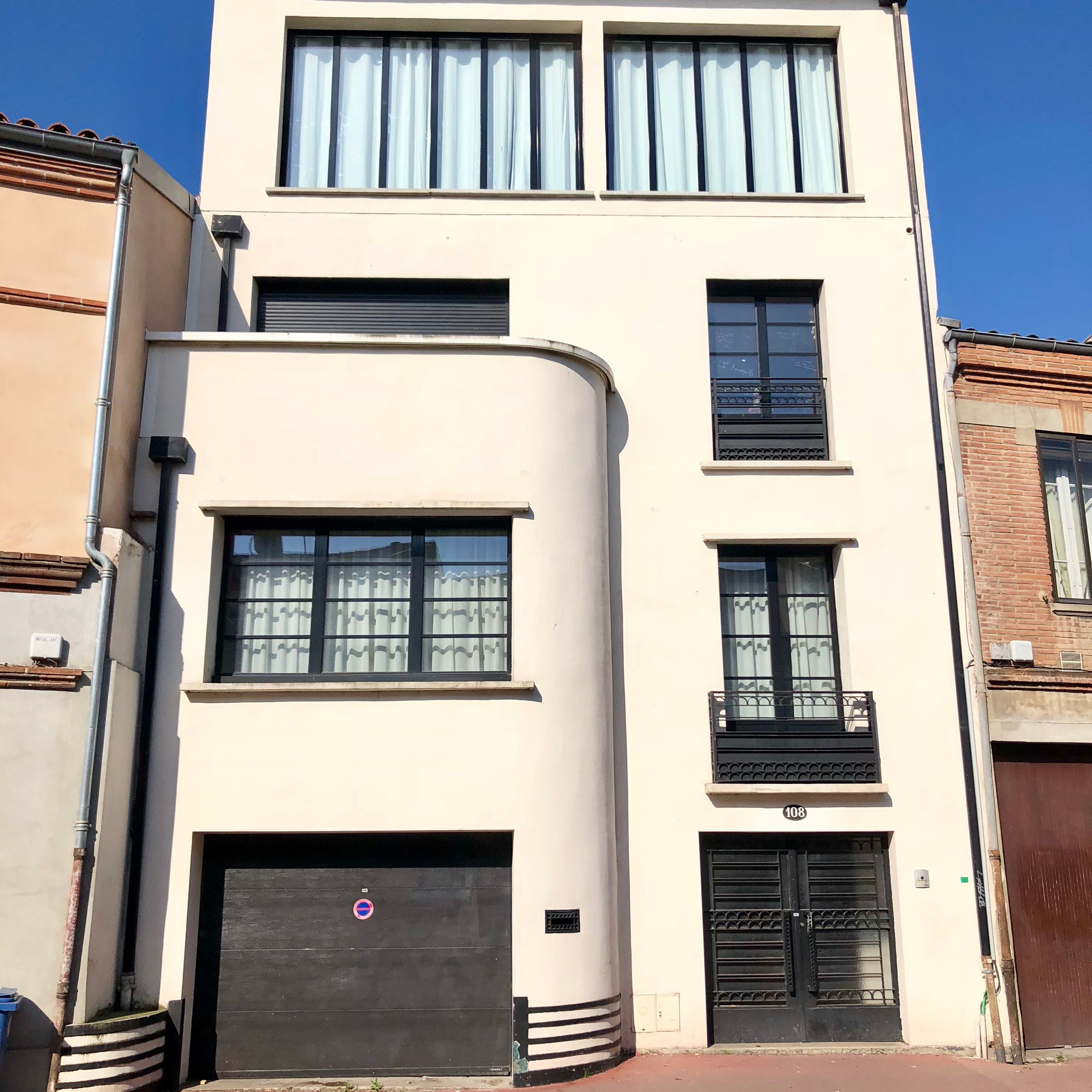 TOULOUSE ART DECO
