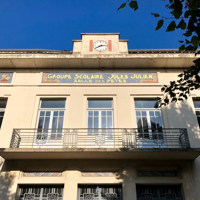 Groupe scolaire Jules Julien, arch. J. Montariol, 1933