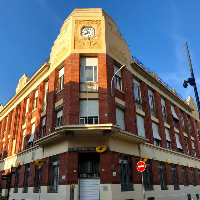 Poste Saint Aubin, arch. L. Jaussely, 1928